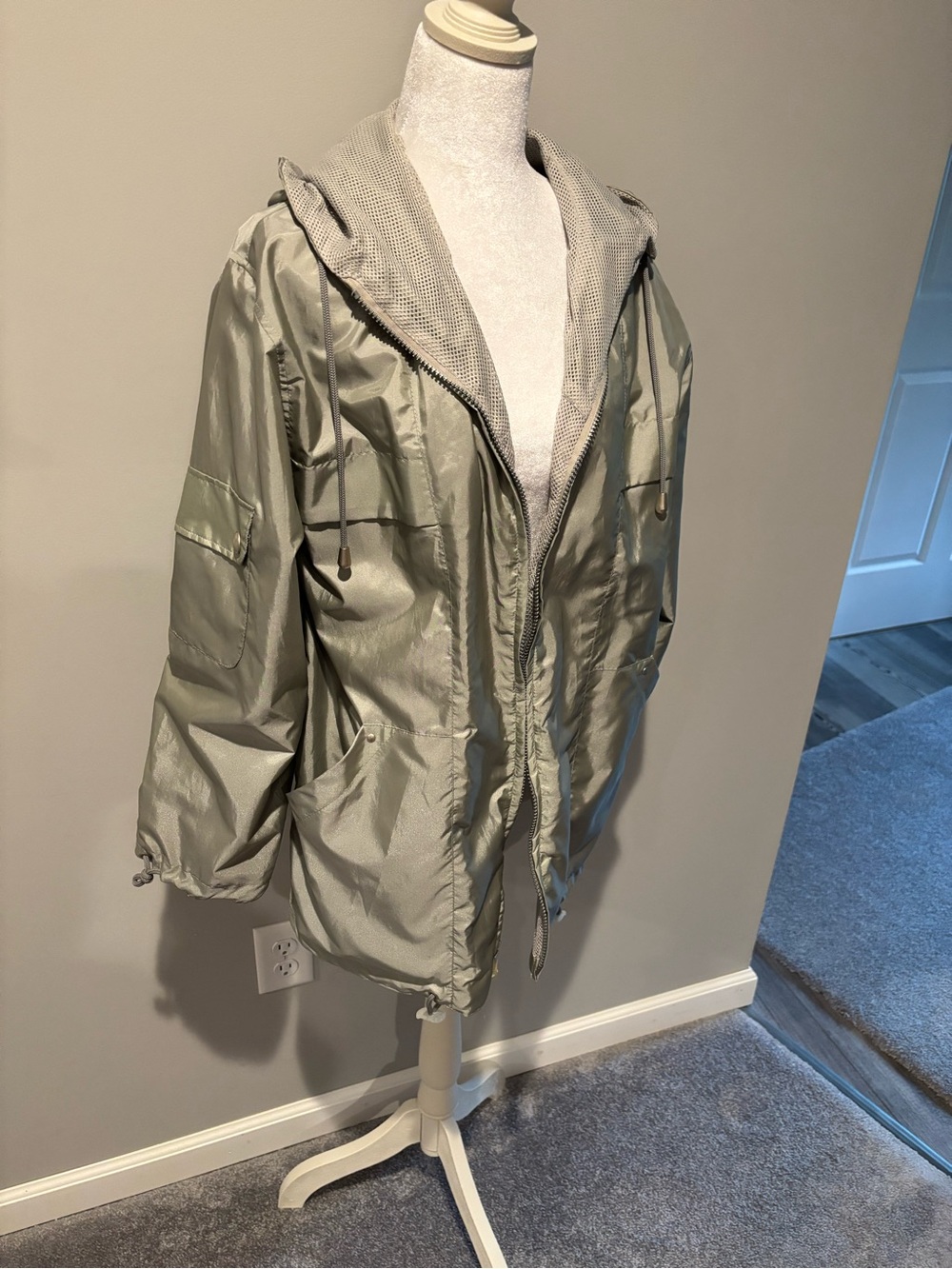 Light Sage Hooded Windbreaker Jacket - Womens